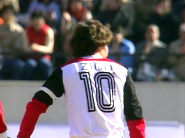 REI Zico em campo no Estádio Nacional de Tóquio para o Mundial Interclubes 1981 entre Flamengo x Liverpool