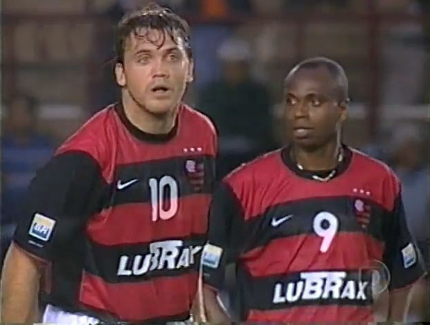 Petkovic e Edílson no Flamengo em 2001