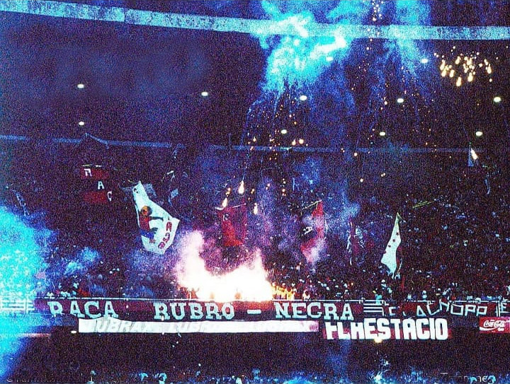 Raça Rubro-Negra em mais uma linda festa no antigo Maracanã