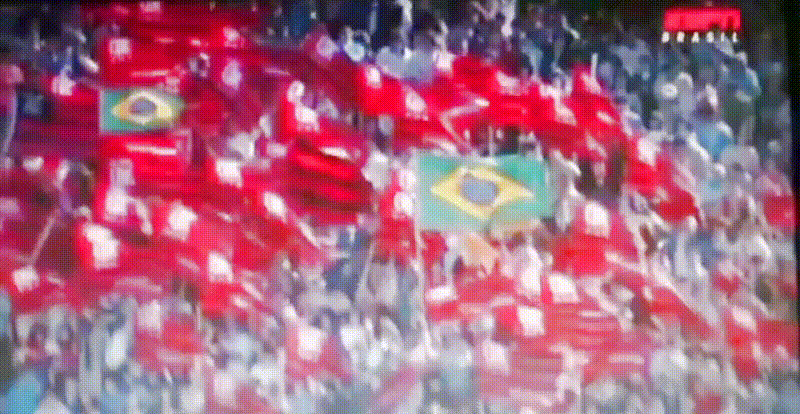 Torcida do Flamengo presente no Estádio Nacional de Tóquio para o Mundial Interclubes 1981