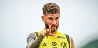 Leo Pereira em treino do Flamengo