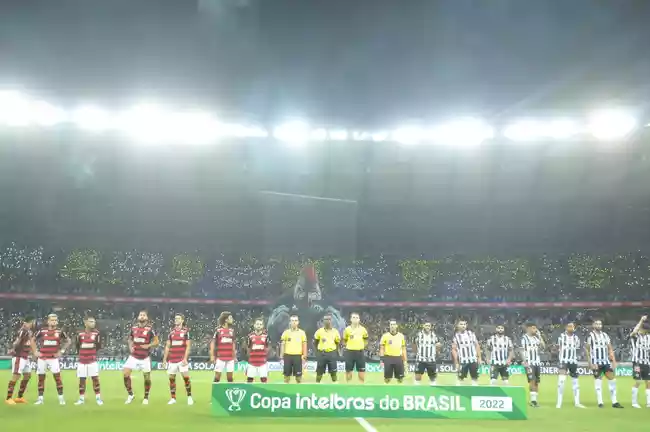 Times de Flamengo e Atlético-MG, no 1º jogo das Oitavas de Final da Copa do Brasil 2022