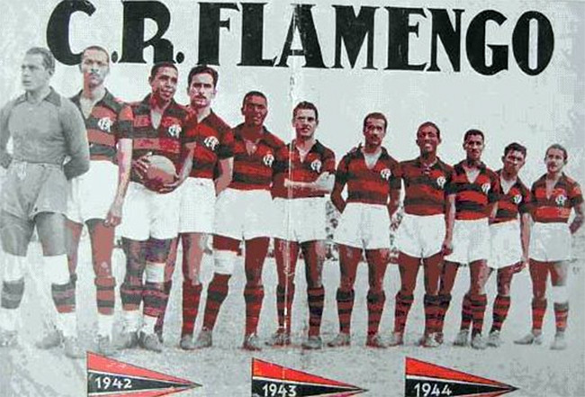 Time do Flamengo Tricampeão Carioca 1944: Jurandir, Nilton, Quirino, Valido, Jaime, Bria, Pirilo, Zizinho, Tião, Biguá e Vevé