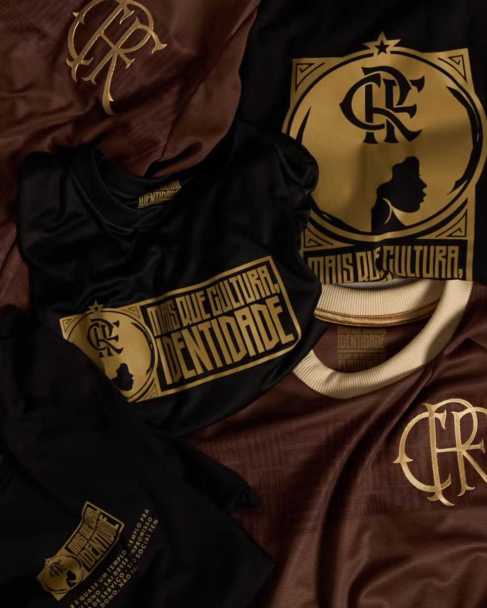 Camisa antirracista no Novembro Negro chamada "Identidade"