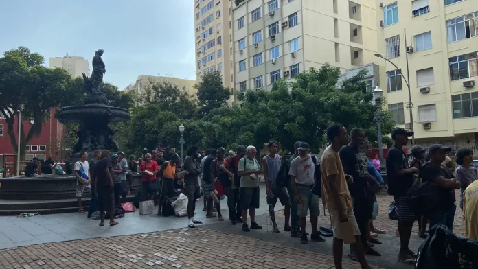 Flamengo promove ação solidária para pessoas em situação de rua
