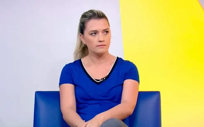 Jornalista Ana Thaís Matos