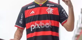Camisa do Flamengo com patrocínio da Pixbet