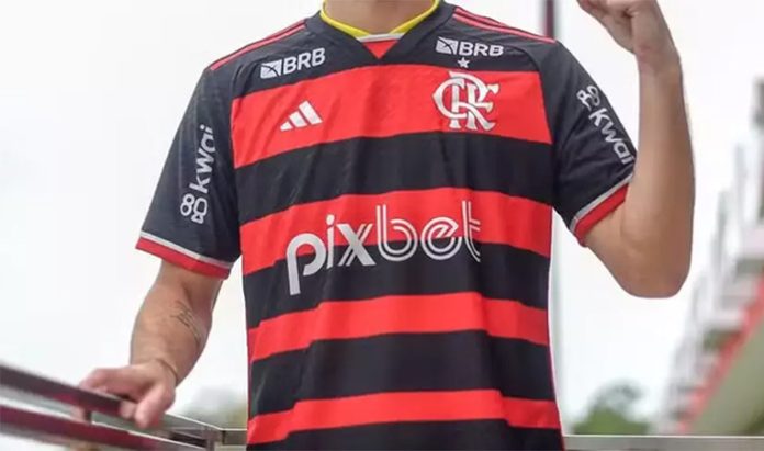 Camisa do Flamengo com patrocínio da Pixbet