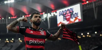 Gabigol comemora mais um gol pelo Flamengo