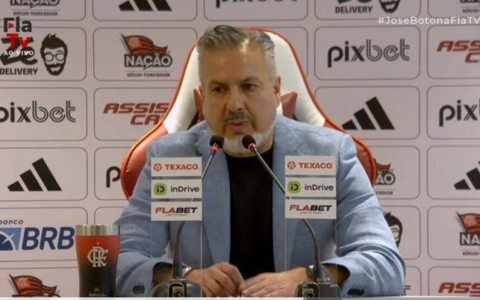 José Boto em apresentação no Flamengo