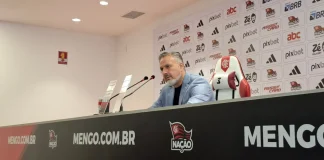 José Boto em apresentação no Flamengo