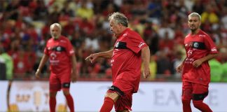 Junior, Zico e Arrascaeta no Jogo das Estrelas