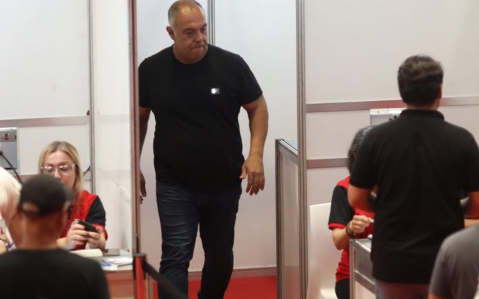Marcos Braz em eleição no Flamengo