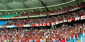 Torcida do Flamengo em peso na Fonte Nova, em Salvador