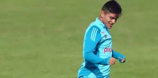 Alcaraz em treino do Flamengo no Ninho do Urubu 2025