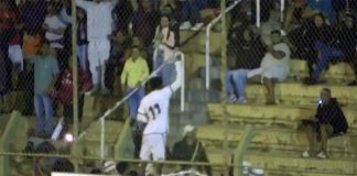 Bill comemora gol do Flamengo na vitória sobre o São Bernardo na Copinha 2025