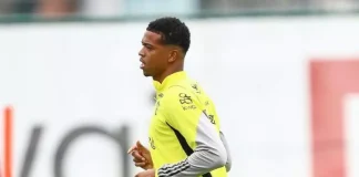 Carlinhos em treino do Flamengo