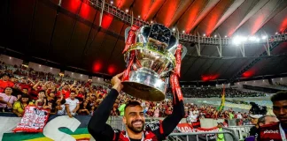 Fabrício Bruno campeão da Copa do Brasil pelo Flamengo 2022