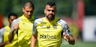 Fabrício Bruno em treino do Flamengo