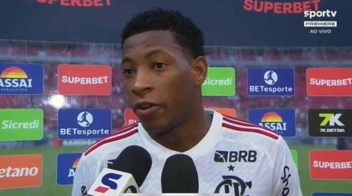 Gonzalo Plata em entrevista após vitória do Flamengo por 2x0 sobre o Volta Redonda
