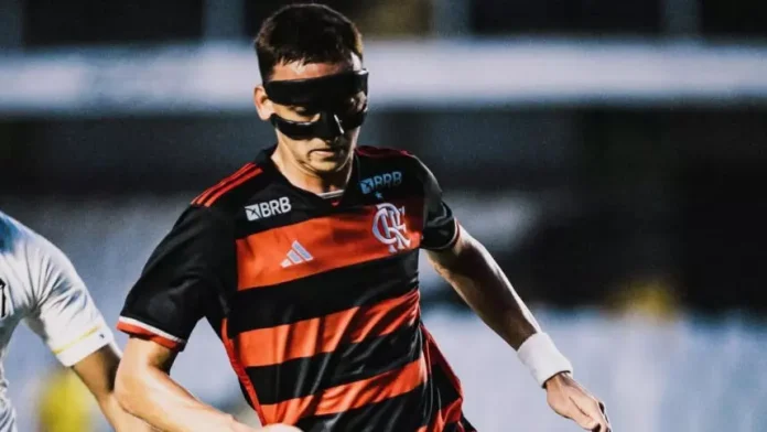 Carbone em campo pelo Flamengo