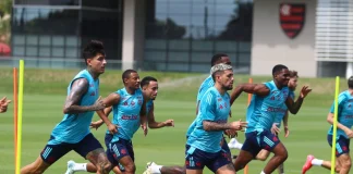 Jogadores do Flamengo treinam do Ninho do Urubu 2025
