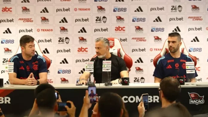 José Boto em entrevista coletiva no Ninho do Urubu 2025