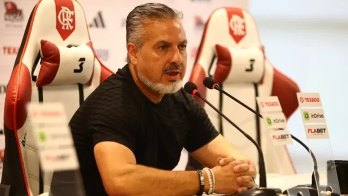 José Boto em entrevista coletiva no Ninho do Urubu 2025