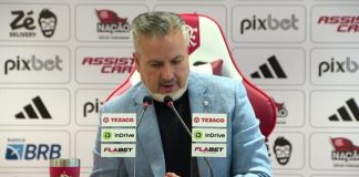 José Boto em apresentação no Flamengo