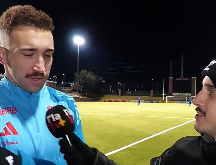 Leo Ortiz em entrevista nos EUA
