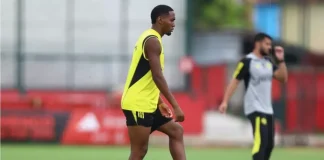 Lorran, em treino do Flamengo sub-20