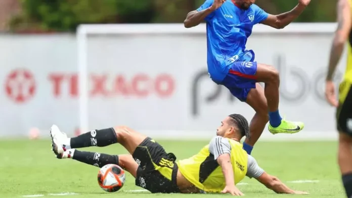 Pablo foi titular no jogo-treino entre Flamengo x Marica