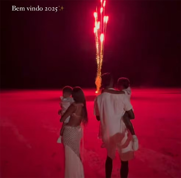 Bruno Henrique passou a virada de ano em Maragogi — Foto: Reprodução