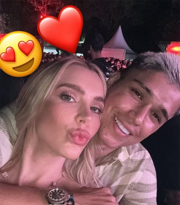 Luiz Araújo com a esposa na virada de ano no Guarujá — Foto: Divulgação