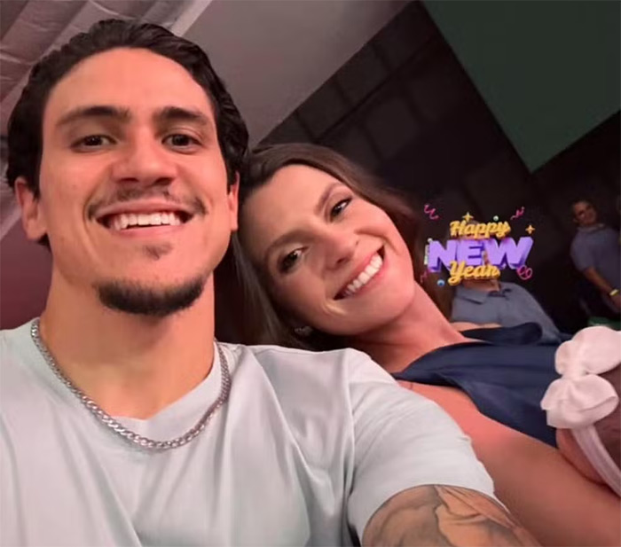 Pedro e a mulher passaram a virada de ano na igreja — Foto: Reprodução