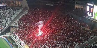 Torcida do Flamengo presente na Arena Corinthians