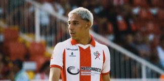 Werton em campo pelo Leixões de Portugal