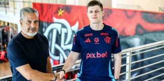 Andrii Fedchenkov e José Boto no Flamengo