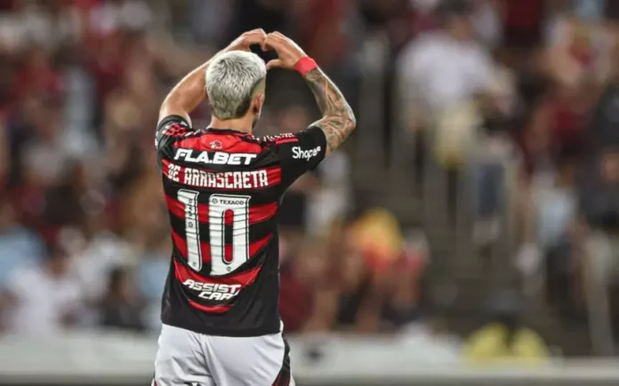 Arrascaeta-Gol-Flamengo-Camisa-10-Maracana-Flamengo-5-0-Marica-220225 Arrascaeta comemora gol com camisa 10 do Flamengo no Maracanã