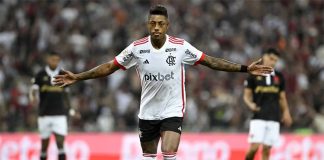 Bruno Henrique marca pelo Flamengo na goleada de 6x1 sobre o Vasco em 2024