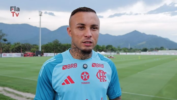 Everton Cebolinha em entrevista no Ninho do Urubu