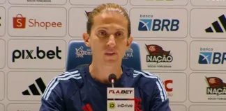 Filipe Luís em entrevista após jogo do Flamengo