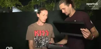 Filipe Luís entrega camisa do Flamengo ao tenista alemão Alexander Zverev
