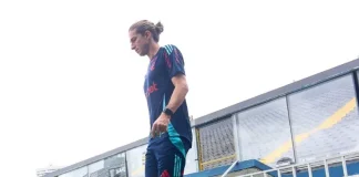 Filipe Luís em treino do Flamengo no Ninho do Urubu