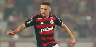 Leo Ortiz em campo pelo Flamengo