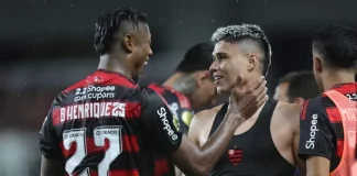 Bruno Henrique e Luiz Araújo na final da Supercopa do Brasil conquistada pelo Flamengo