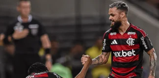 Michael e Gonzalo Plata no jogo entre Flamengo x Vasco