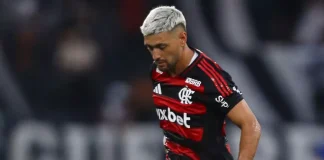 Arrascaeta em campo pelo Flamengo