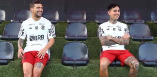 Arrascaeta e Pulgar em treino do Flamengo