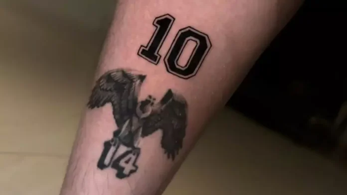 Arrascaeta tatuou o nº10 em cima da tatuagem do Urubu 14